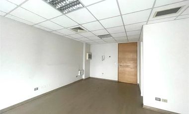 Oficina en Arriendo en Venta Oficina 45m² Las Condes La Dehesa