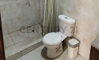 Casa en venta en Montecristi - Hermosa y Hogareña