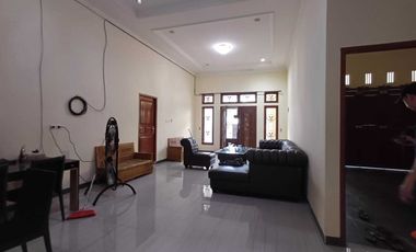 DIJUAL RUMAH TENGAH KOTA KOMPLEK WAY HITAM PALEMBANG