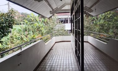 DIJUAL VILLA BUKIT TRAWAS GARDEN 1