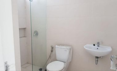 RUMAH GREEN LAKE WIYUNG SIAP HUNI