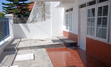 Disewakan Rumah Lokasi Strategis dekat dengan Merr