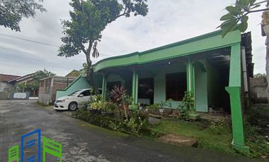 Rumah siap huni dekat jalan raya di teras boyolali