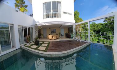 VILLA READY UNIT WITH POOL SIAP HUNI KAWASAN STARTEGIS NUSA DUA