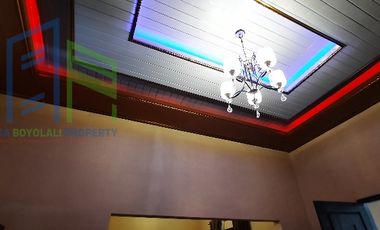 Rumah Mewah 2 pemandangan sawah dekat obyek wisata Janti Klaten