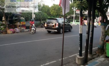 Rumah strategis tengah kota nganjuk jawa timur