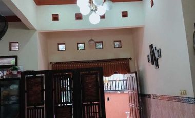 Jual murah rumah di candi mulyo  3 menit ke pasar legi Jombang