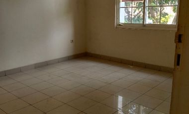 Disewakan rumah Cendana golf PIK1 - Jakarta Utara