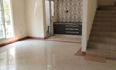 Disewakan rumah Cendana golf PIK1 - Jakarta Utara