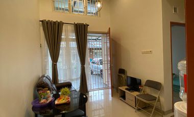 Dijual Cepat Rumah Siap Huni, Full Furnish di Mutiara Gading 2 - MKS