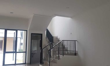 Disewa Rumah PIK 2 MILENIAL 8x15 Pantai Indah Kapuk