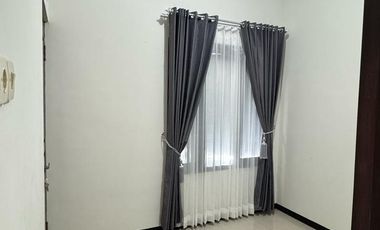 Rumah 2 Lantai Ready Siap Huni dekat Kampus Malang