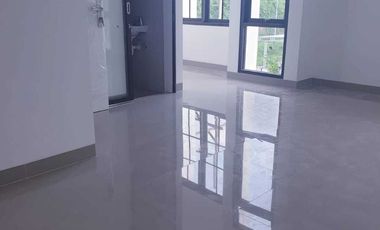 Rumah Sewa Baru Siap Huni Dalam Perumahan 8177