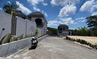 Ready New Villa bergaya Mediteranian ala Santorini di Cluster Elit