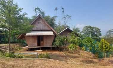Villa dijual butuh uang Cepat Bandung Barat