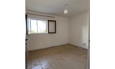 MINA CLAVERO - CASA DE 4 DORMITORIOS- PARQUE Y PILETA