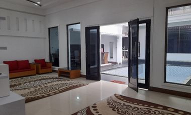 Dijual Guest House dekat GOR Padjajaran ,  langsung panen