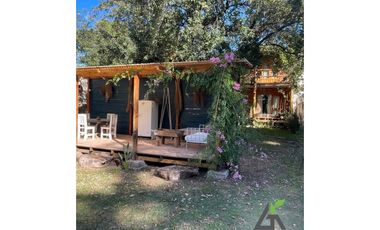 Casa TRONCOS + 2 Deptos