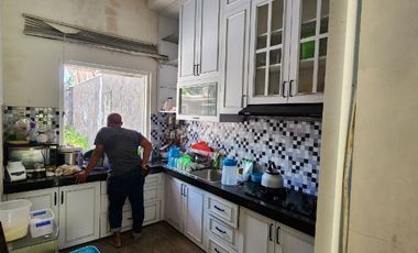 Rumah Mewah Paulan Colomadu Semi Furnish dan Kolam Renang (ED)