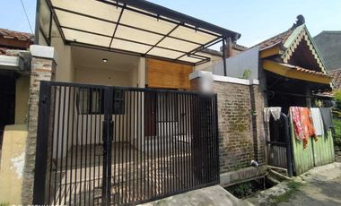 Rumah dijual di Lengkong, Bojongsoang, Kabupaten Bandung, Jawa Barat