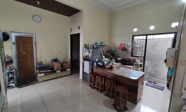 Rumah siap huni area jl. Kabupten Trihanggo dlm ringroad