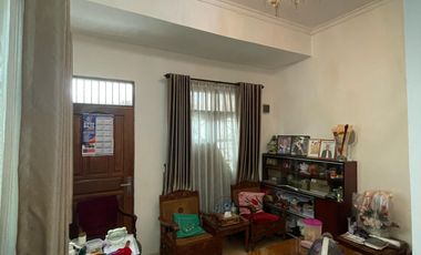 Rumah Minimalis Dekat TOL di Jl Mangga Dua Limo Cinere