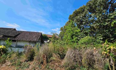 heritage building Di Jalan Raya Tampingan, Boja, Kendal