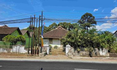 heritage building Di Jalan Raya Tampingan, Boja, Kendal