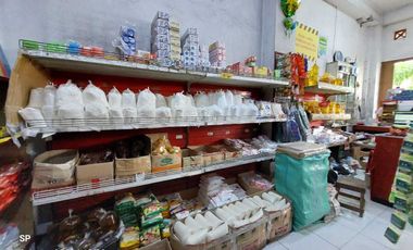 RUANG USAHA BESERTA USAHANYA DAN TEMPAT TINGGAL STRATEGIS DI CONCAT