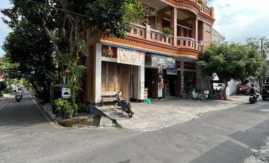 RUANG USAHA BESERTA USAHANYA DAN TEMPAT TINGGAL STRATEGIS DI CONCAT