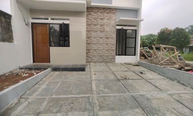 Dijual Rumah Dekat Tol Desari Sawangan - Stasiun KRL Depok Baru, Depok
