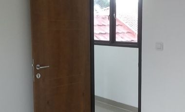 Dijual Rumah Dekat Tol Desari Sawangan - Stasiun KRL Depok Baru, Depok