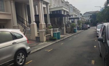 Dijual Townhouse Kelapa Gading