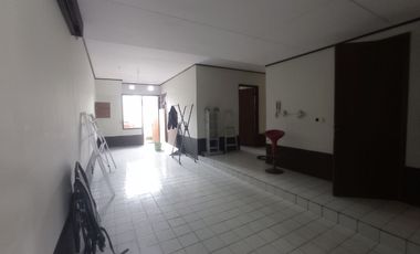 Dijual Cepat Murah Rumah LUX 3 Lantai Di Komplek Elite Setra Duta