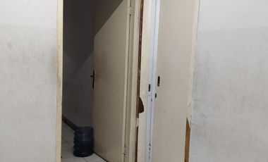 Dijual rumah Mesin Uang di pinggir jalan , dekat Galaxi, Bekasi