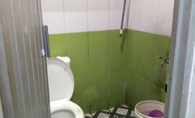 Dijual rumah Mesin Uang di pinggir jalan , dekat Galaxi, Bekasi