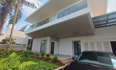 Rumah mewah siap huni SHM Bukit Hijau Pondok Indah Jak Sel CL 526