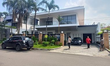 Rumah mewah siap huni SHM Bukit Hijau Pondok Indah Jak Sel CL 526