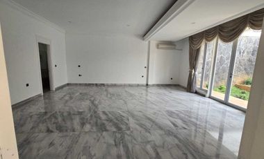 Rumah mewah siap huni SHM Bukit Hijau Pondok Indah Jak Sel CL 526