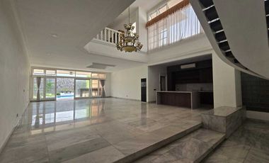 Rumah mewah siap huni SHM Bukit Hijau Pondok Indah Jak Sel CL 526