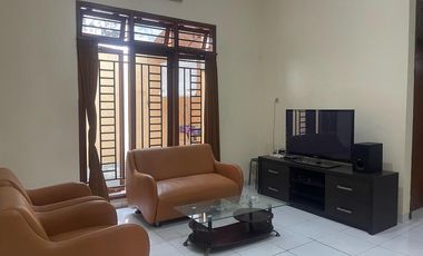 Rumah Hook Luas di Banyuanyar, Kawasan Elit Solo