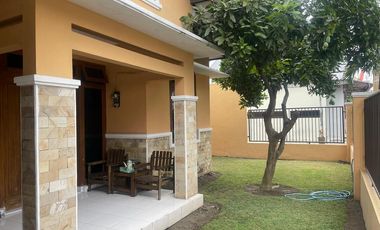 Rumah Hook Luas di Banyuanyar, Kawasan Elit Solo