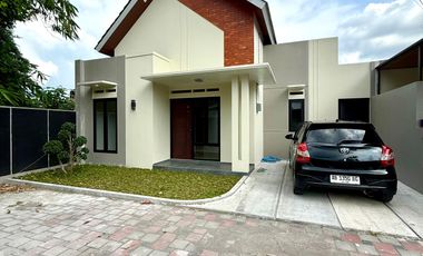 dijual rumah di sleman dekat pasar saren di wedomartani ngemplak