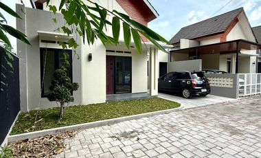 dijual rumah di sleman dekat pasar saren di wedomartani ngemplak