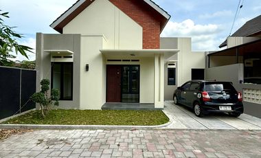 dijual rumah di sleman dekat pasar saren di wedomartani ngemplak