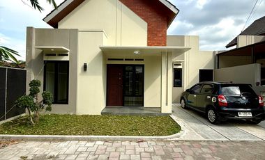 dijual rumah di sleman dekat pasar saren di wedomartani ngemplak