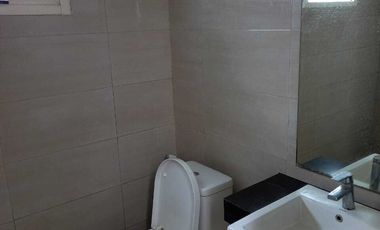 Disewakan Rumah Green Lake City di Cluster Europe uk.10x20m Siap Huni