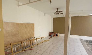 Disewakan Rumah Green Lake City di Cluster Europe uk.10x20m Siap Huni