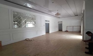 Rumah Klasik di Jaten, Dekat Palur, Dekat Jl. Dempo