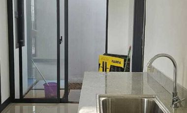Disewakan Rumah Brand New 2 Lantai Dalam Cluster Nismara Harapan Indah
